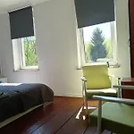 Holiday home Dom Nad Rzeka Gluszyca Gorna