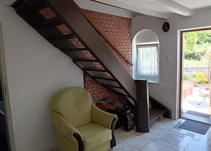 Dom wakacyjny Dom Nad Rzeką Gluszyca Gorna