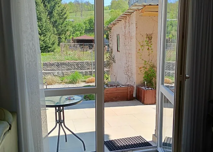 Dom wakacyjny Dom Nad Rzeką *