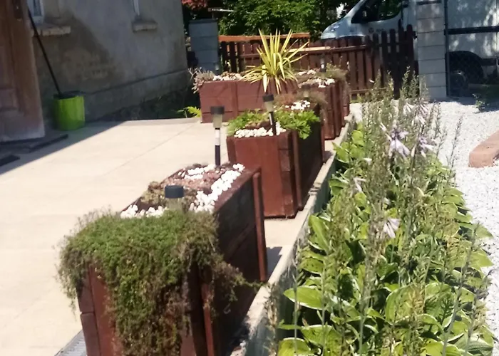 Dom wakacyjny Dom Nad Rzeką Gluszyca Gorna